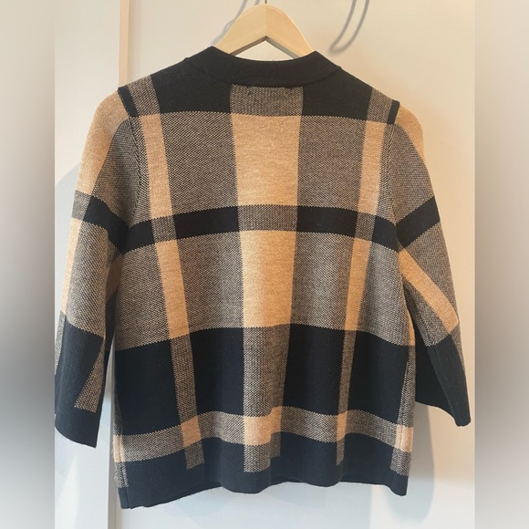 Mercer Street Studio Black and Tan Cardigan Sweater - Picture 10 of 13